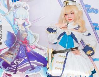 Sayo Momo的星穹铁道cos，既像在不给力的科幻片中出场，又让我特别想要那部套图！